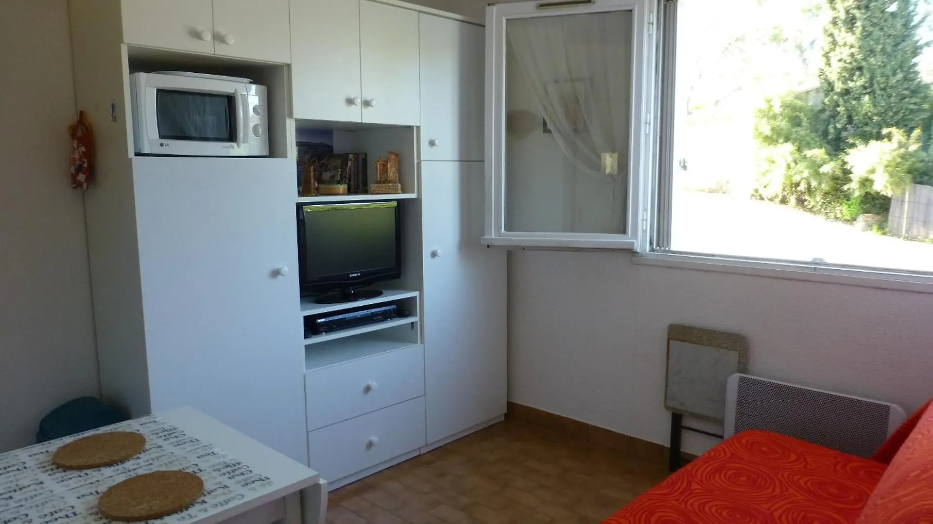 Apartment Joli Studio A Bandol France